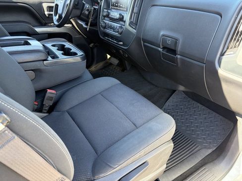 Used 2017 Chevrolet Silverado 1500 LT w/ Trailering Package AWD/4WD image 13