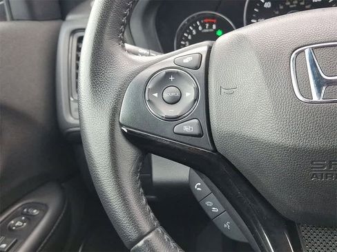 Certified 2022 Honda HR-V Sport image 17
