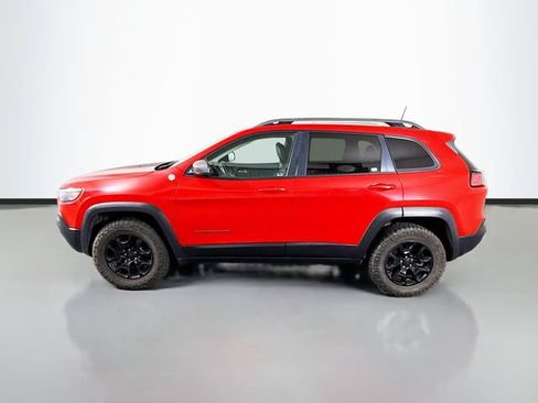 Used 2019 Jeep Cherokee Trailhawk AWD/4WD image 4