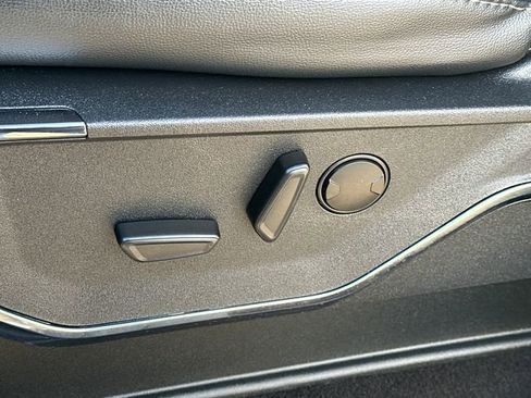 Certified 2024 Ford F150 Lariat image 37