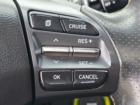 Used 2019 Hyundai Kona Limited AWD/4WD image 28