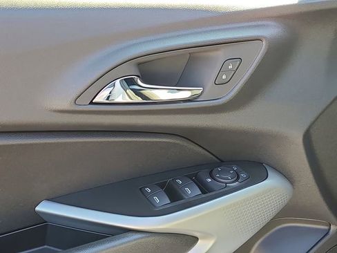 New 2026 Chevrolet Trax RS image 20