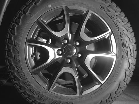 Used 2025 Jeep Compass Trailhawk image 12