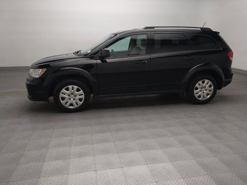 Used 2018 Dodge Journey SE FWD image 2