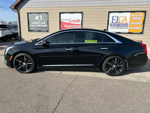 Used 2013 Cadillac XTS Premium image 8