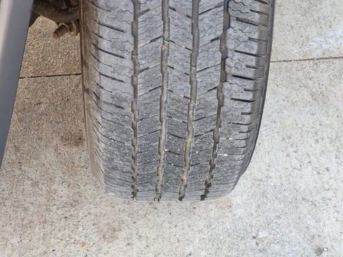 Used 2022 Jeep Grand Cherokee Limited w/ Trailer Tow Group IV image 19