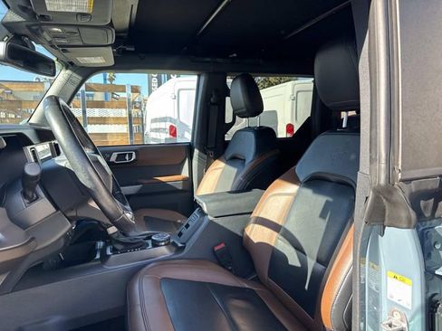 Used 2021 Ford Bronco Outer Banks w/ Sasquatch Package image 17