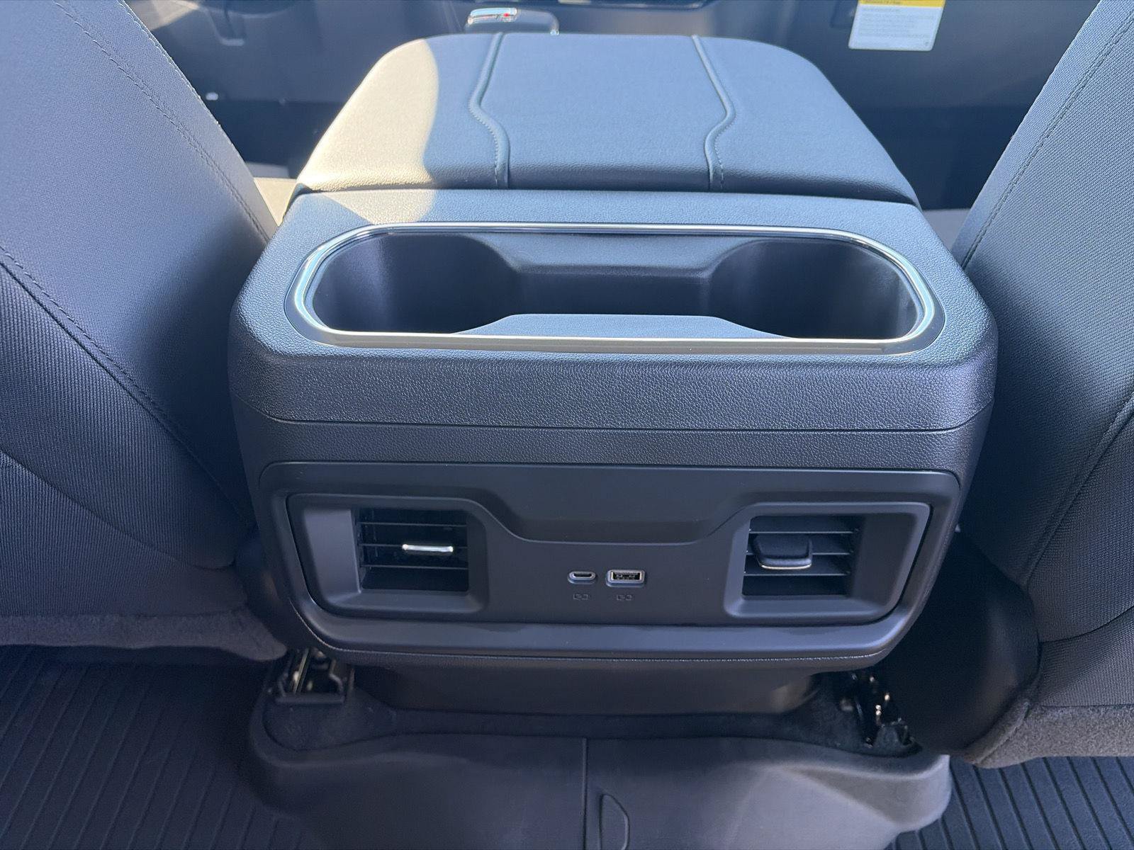 New 2026 Chevrolet Silverado 1500 RST AWD/4WD image 13