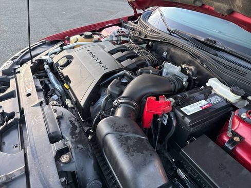 Used 2012 Lincoln MKZ image 15