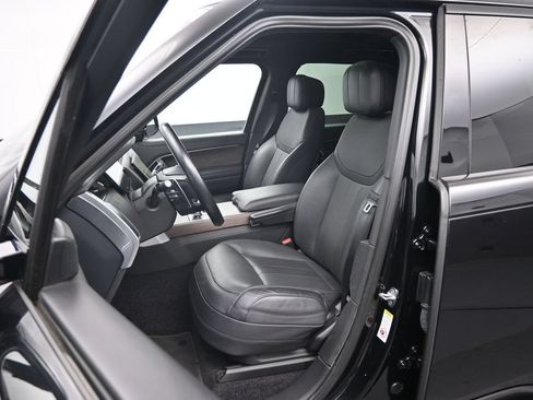 Used 2023 Land Rover Range Rover SE AWD/4WD image 24