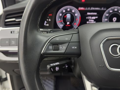 Used 2025 Audi Q7 3.0T Premium Plus AWD/4WD image 24