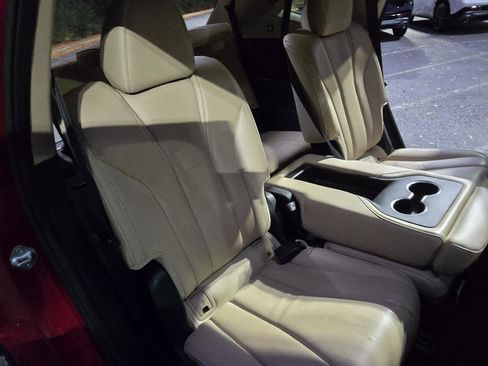 Used 2022 Acura MDX SH-AWD w/ Advance Package image 12