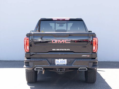 Used 2024 GMC Sierra 1500 AT4 w/ Technology Package AWD/4WD image 27