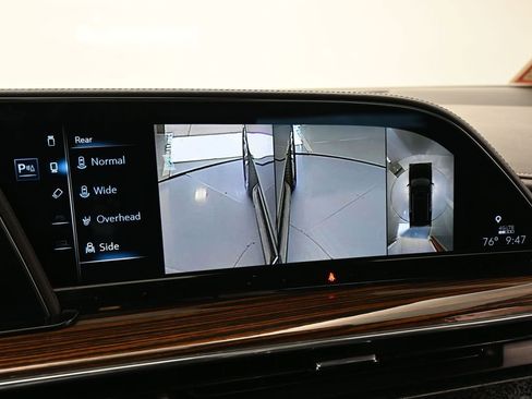 Used 2023 Cadillac Escalade ESV Premium Luxury image 22