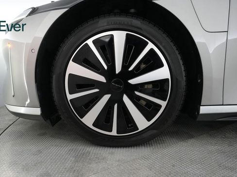 Used 2023 Lucid Air Touring image 19