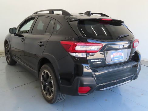 Used 2023 Subaru Crosstrek 2.0i Premium image 6