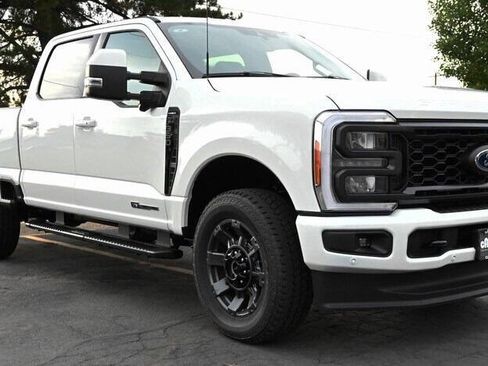 Used 2023 Ford F350 Lariat w/ Lariat Ultimate Package AWD/4WD image 15
