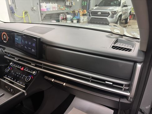 Used 2026 Hyundai Santa Fe SEL AWD/4WD image 33
