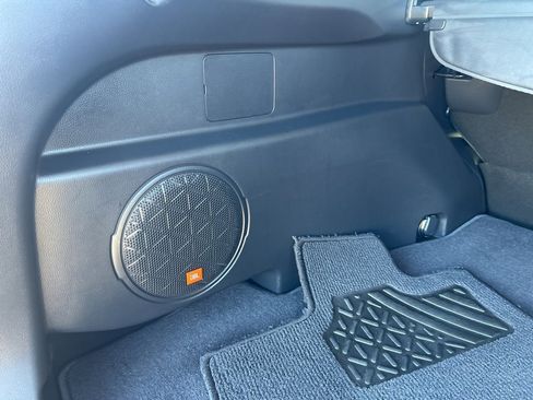 Used 2022 Toyota RAV4 Limited image 26