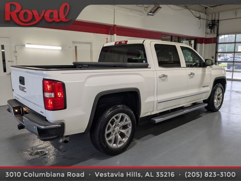 Used 2015 GMC Sierra 1500 SLT w/ SLT Crew Cab Value Package AWD/4WD image 4