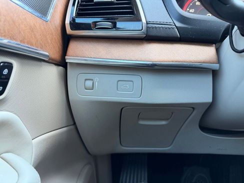 Used 2016 Volvo XC90 T6 Inscription w/ Protection Package Plus AWD/4WD image 22