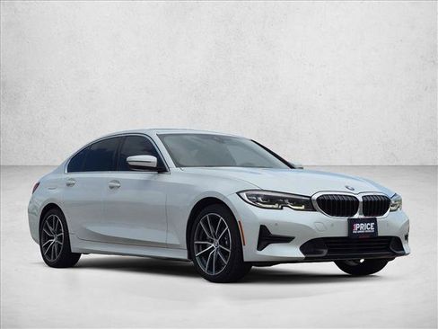 Used 2019 BMW 330i Sedan w/ Convenience Package RWD image 3