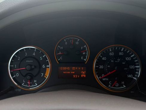 Used 2013 Nissan Armada Platinum AWD/4WD image 17