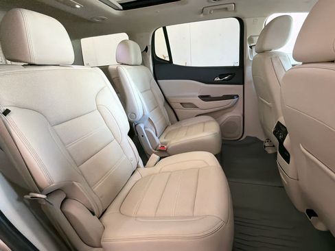 Used 2022 GMC Acadia Denali w/ LPO, Floor Liner Package FWD image 37