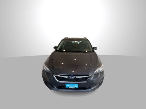 Used 2019 Subaru Impreza 2.0i Premium image 3