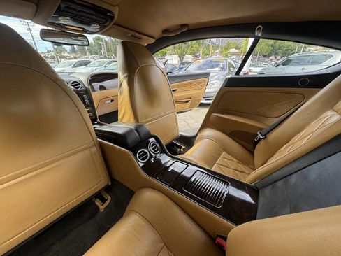 Used 2005 Bentley Continental GT image 23