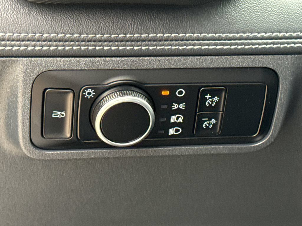 Used 2024 Ford Mustang Premium RWD image 21