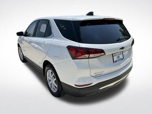 Used 2024 Chevrolet Equinox LT FWD image 5