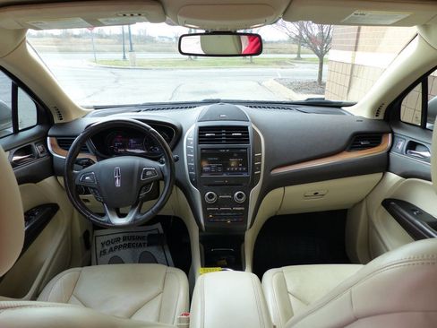 Used 2015 Lincoln MKC Base AWD 4dr SUV w/ Equipment Group 102A Reserve image 42