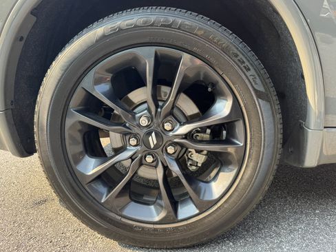 Used 2025 Dodge Durango R/T w/ Blacktop Package AWD/4WD image 20