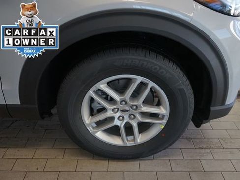 Used 2026 Ford Explorer Active AWD/4WD image 17