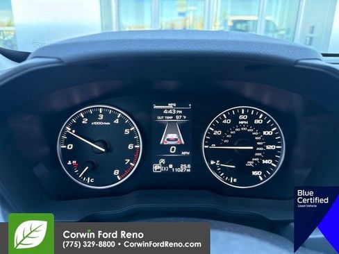 Used 2025 Subaru Crosstrek 2.5i Premium AWD/4WD image 17