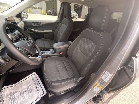 Used 2023 Ford Escape Active AWD/4WD image 12