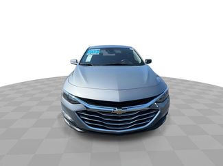 Used 2024 Chevrolet Malibu LT video 3