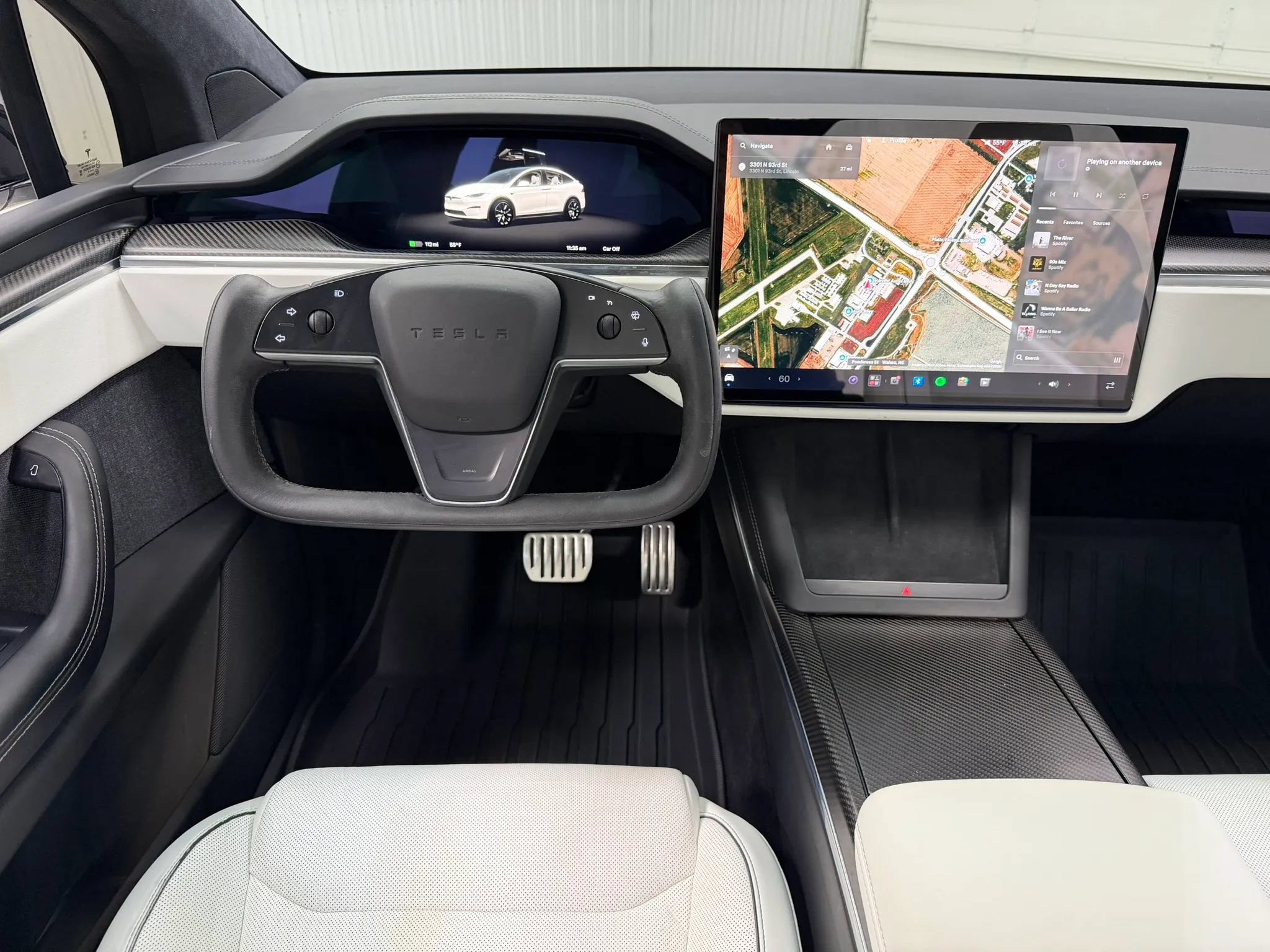 Used 2022 Tesla Model X Plaid AWD/4WD image 25