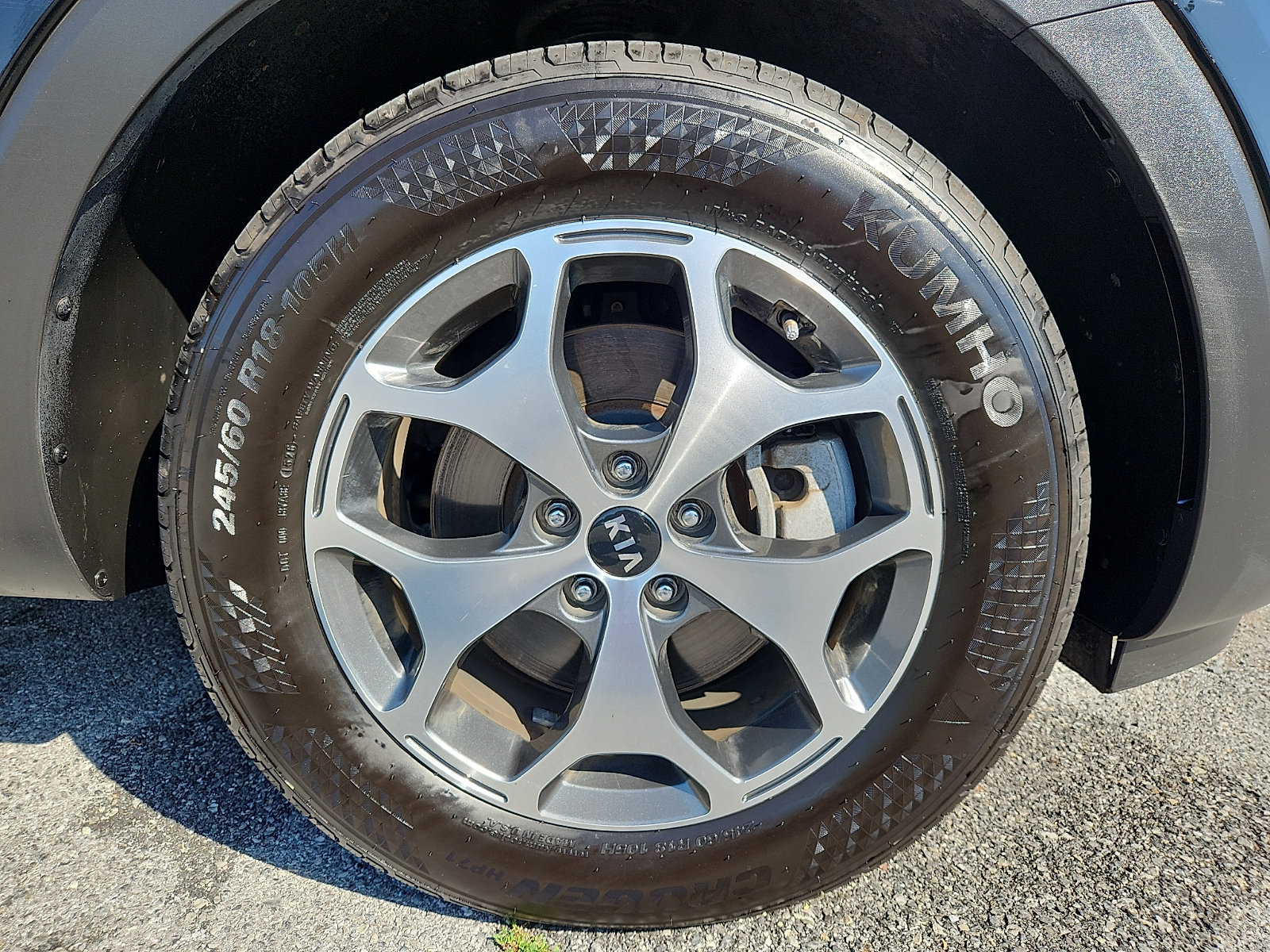 Used 2020 Kia Telluride EX AWD/4WD image 8