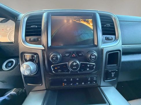 Used 2016 RAM 1500 Limited RWD image 42
