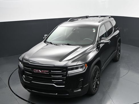Used 2023 GMC Acadia SLE w/ Driver Convenience Package FWD image 27