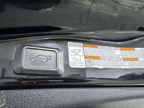 Certified 2017 Toyota RAV4 XLE w/ Convenience Package image 41