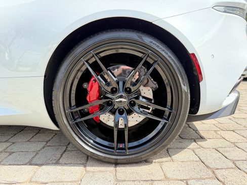 Used 2020 Aston Martin DBS Superleggera RWD image 30