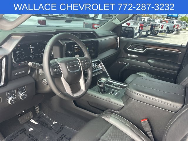 Used 2025 GMC Sierra 1500 Denali w/ Technology Package AWD/4WD image 14