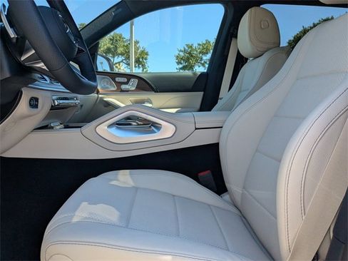 New 2025 Mercedes-Benz GLS 450 GLS 450 image 23