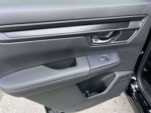 Used 2023 Honda CR-V Sport image 5