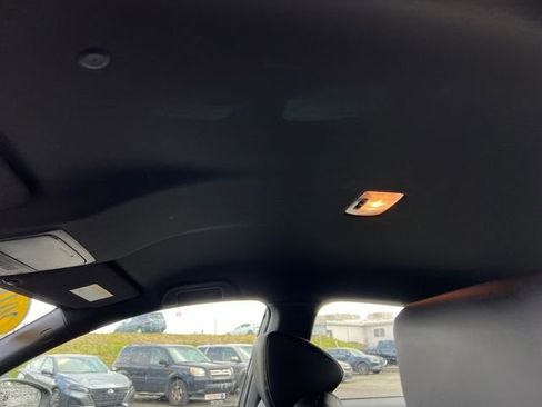 Used 2018 Honda Accord Sport image 29