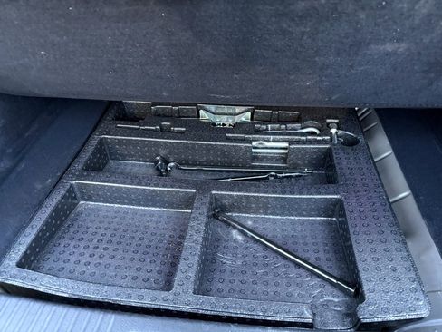 Used 2016 Honda HR-V EX image 27