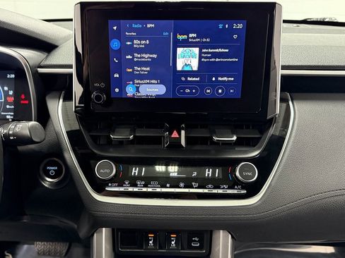 Used 2023 Toyota Corolla Cross XSE w/ Convenience Package image 21